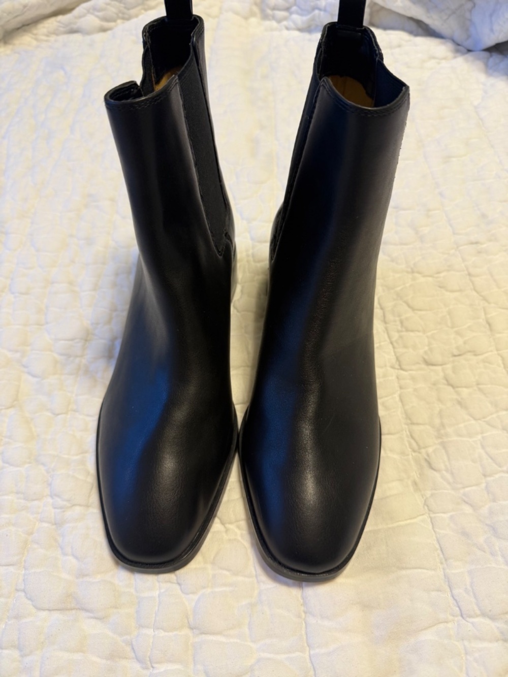 J. CREW Chelsea Boot In Vegan Leather Women’s Size 8.5 Black - Picture 5 of 11
